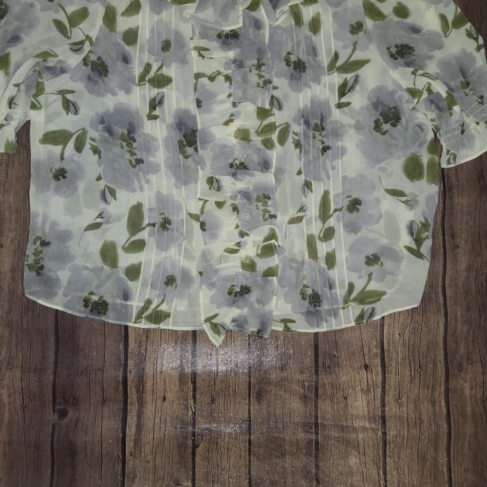 Cabi Printed Cherish Blouse Womens S Sage Green Sheer Cottagecore Romantic - Picture 7 of 10
